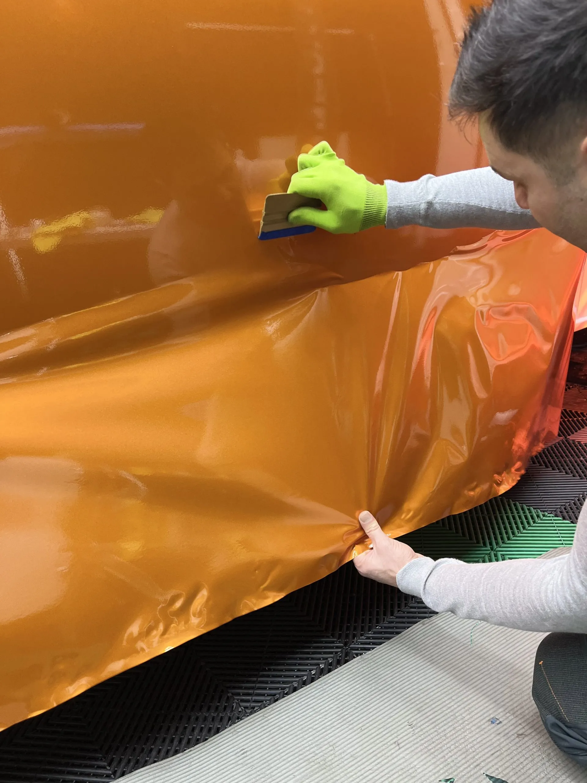 Vinyl Tek | Vehicle wrapping